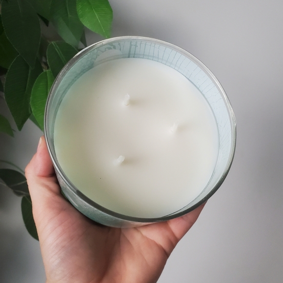 Bath and Body Works Candy Apple Cauldron Candle New Limited Edition - Picture 6 of 8